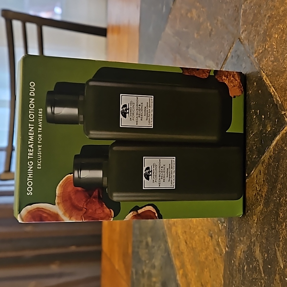 NIB Dr. Andrew Weil  ORIGINS Mega-Mushroom Soothing Treatment Lotion, 2 x 6.7 oz
